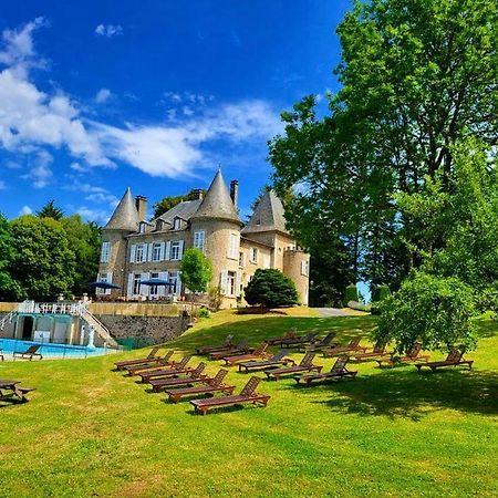 Chateau Le Mialaret Neuvic  ภายนอก รูปภาพ