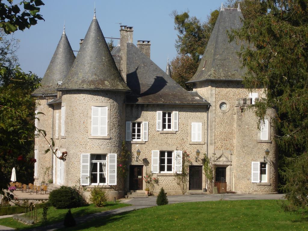 Chateau Le Mialaret Neuvic  ภายนอก รูปภาพ
