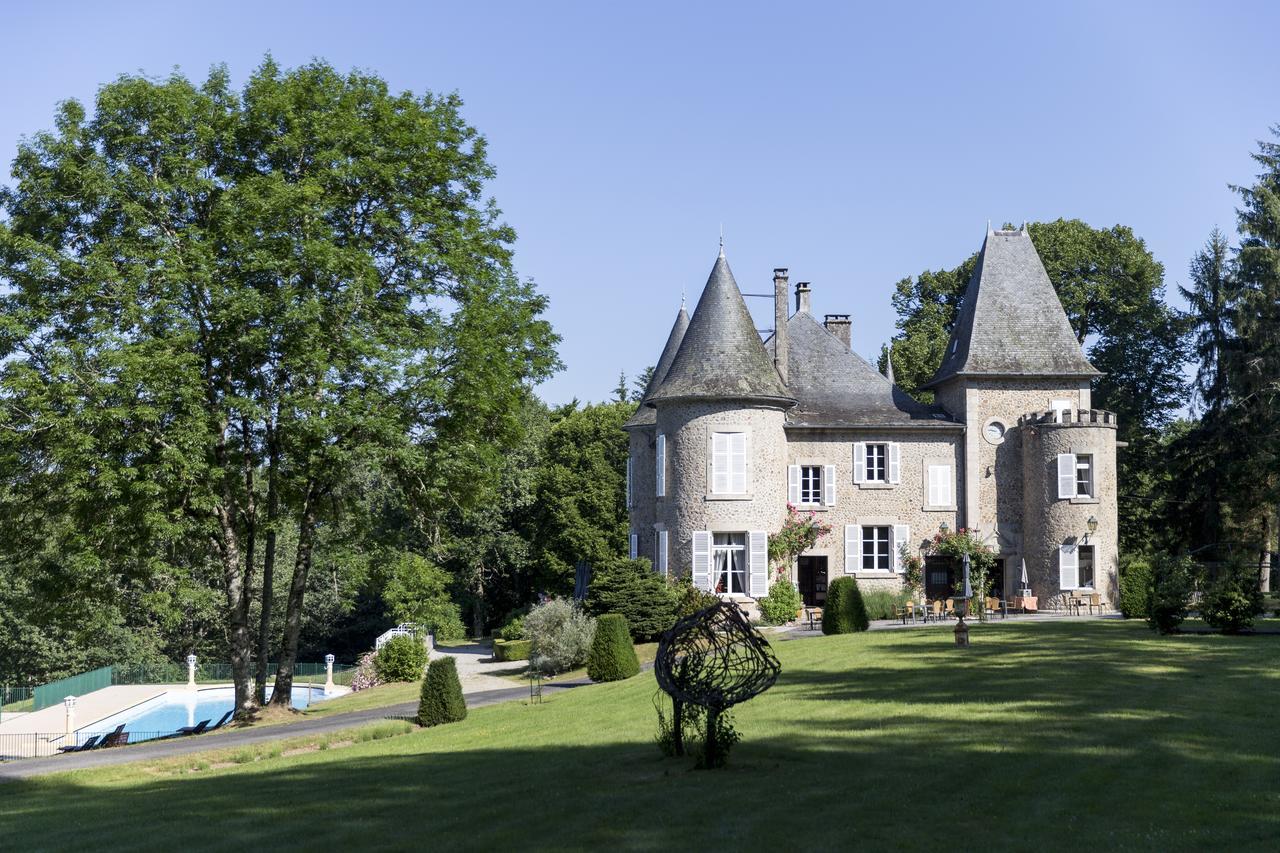 Chateau Le Mialaret Neuvic  ภายนอก รูปภาพ